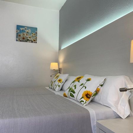 Hostal Pitiusa Ibiza stad Exteriör bild