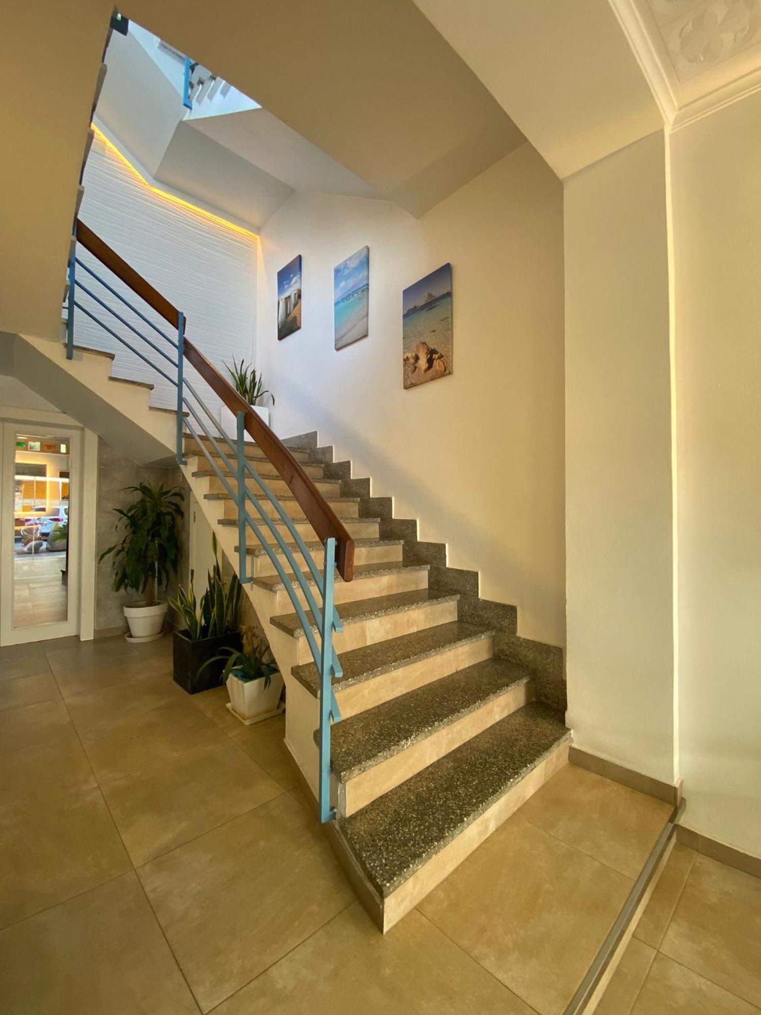 Hostal Pitiusa Ibiza stad Exteriör bild