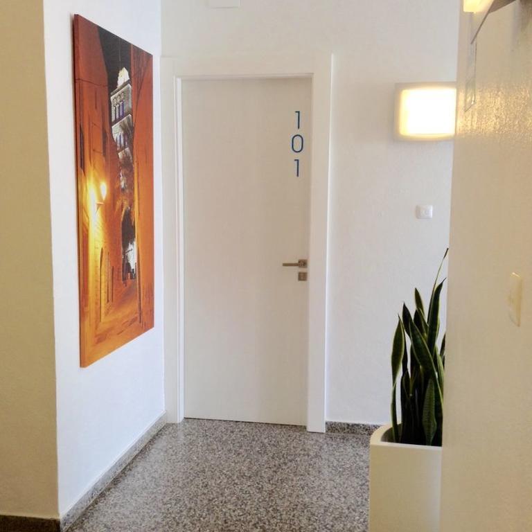Hostal Pitiusa Ibiza stad Exteriör bild