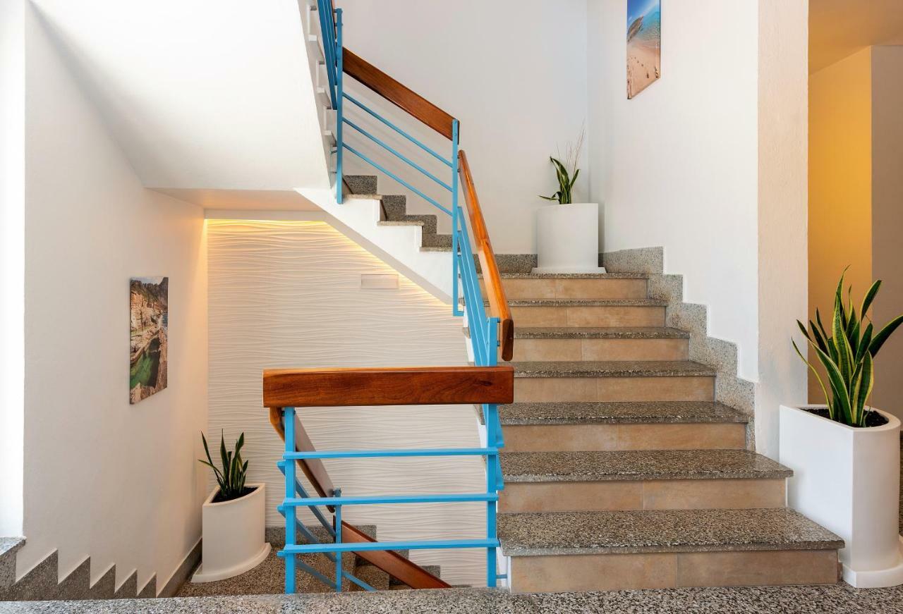 Hostal Pitiusa Ibiza stad Exteriör bild