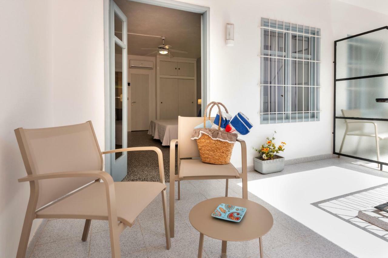 Hostal Pitiusa Ibiza stad Exteriör bild