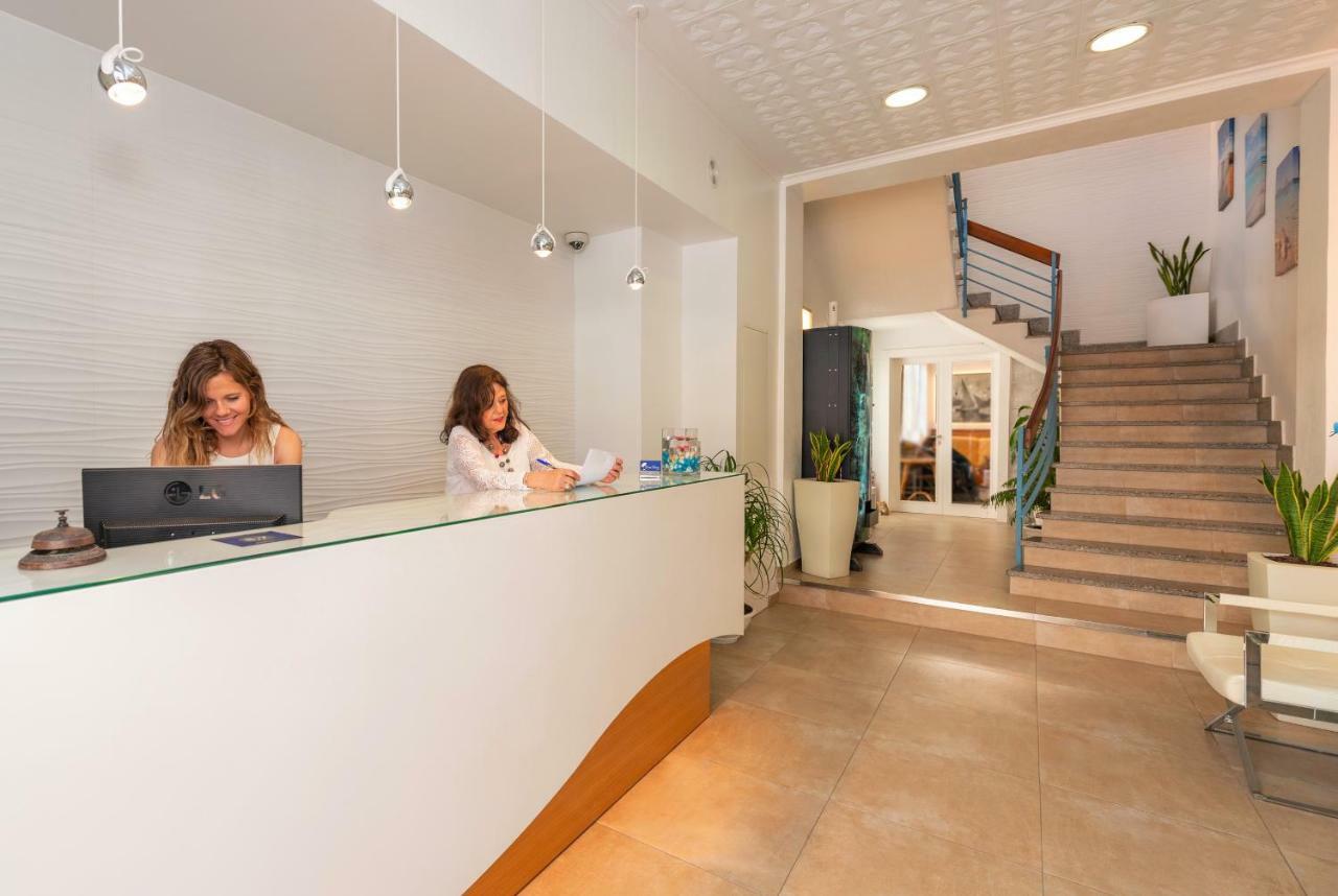 Hostal Pitiusa Ibiza stad Exteriör bild